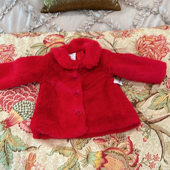 Faux fur toddler coat/jacket. Light weight. - Picture 13 of 17